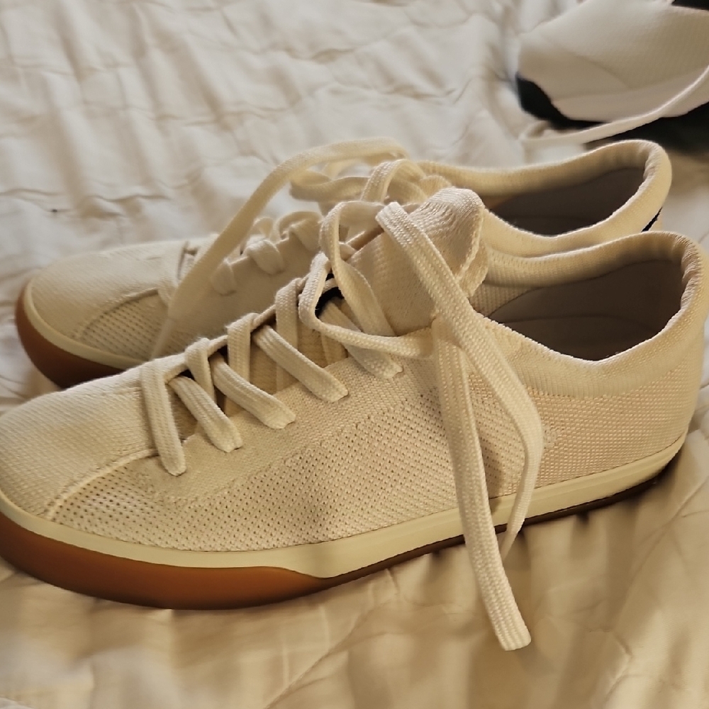 Rothy's Cream Sneakers with Tan Soles